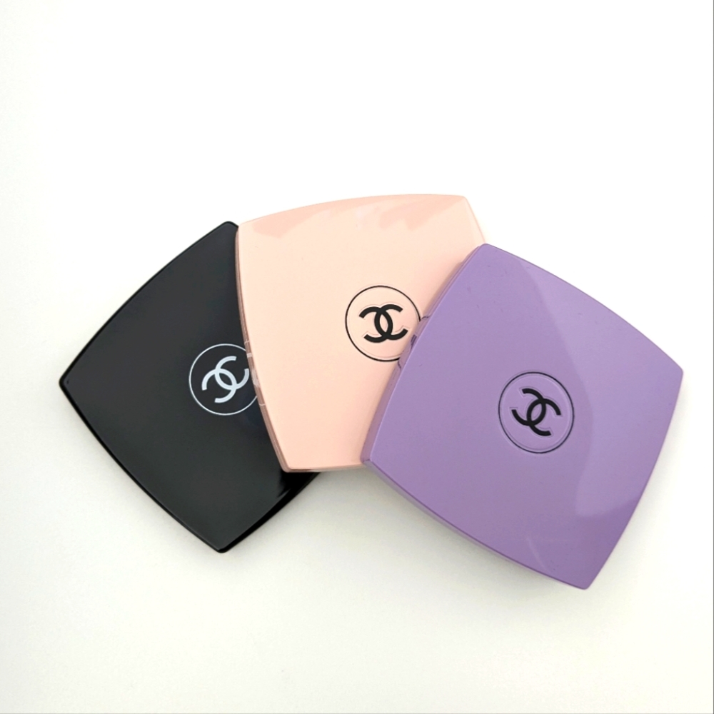 Chanel Limited Edition Mirror Due